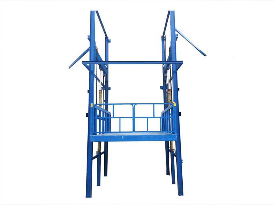 Cargo Lift
